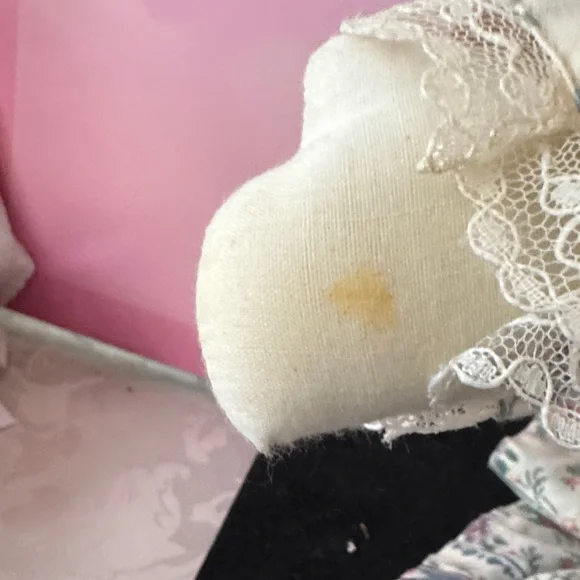 Folk Art Vintage, Handmade Country-style Bunny Rabbit Doll - Picture 11 of 12